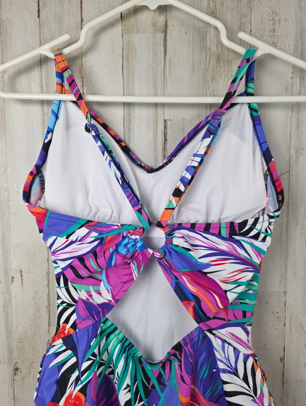 Aqua Green V-Neck Floral One Piece Swimsuit Size Medium - Picture 7 of 8